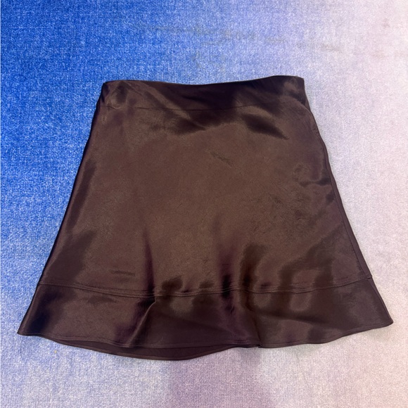ARITZIA Babaton Japanese Slip Satin Mini Skirt in Rich Mocha Brown - Picture 3 of 4